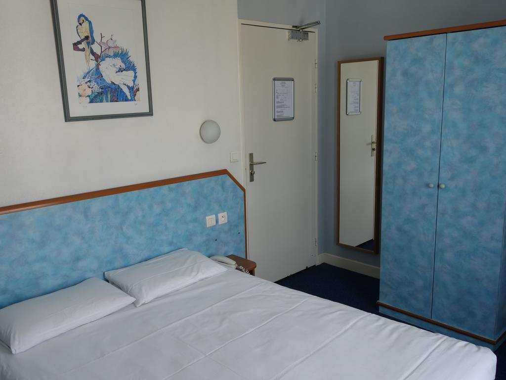 Double Room,1758547663:JPEG